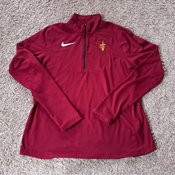 Nike Tops - Women’s Cleveland Cavaliers Nike Dri Fit Long Sleeve 1/4 Zip Size XL